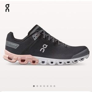 On Running Cloudflow Sneakers